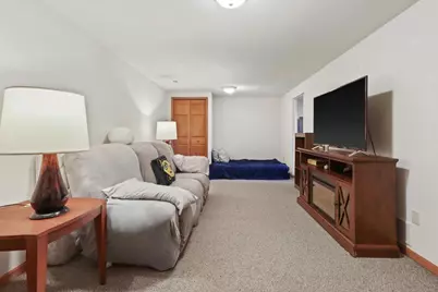 502 Lorraine Drive, Edgerton, WI 53534 - Photo 18