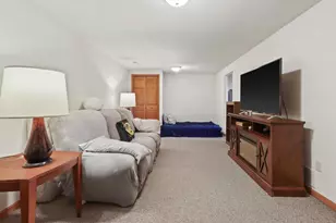 502 Lorraine Dr, Edgerton, WI 53534 - Photo 18