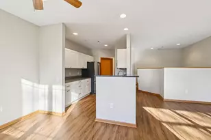 2820 Mickelson Pkwy, Fitchburg, WI 53711 - Photo 12