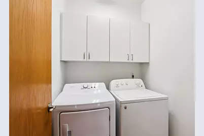 2820 Mickelson Parkway #205, Fitchburg, WI 53711 - Photo 22