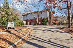 2820 Mickelson Pkwy, Fitchburg, WI 53711 - Photo 2