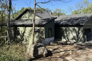 229 Whitetail Ln, Deerfield, WI 53531 - Photo 4