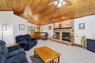 7417 Dekorra Rd, DeForest, WI 53532 - Photo 4