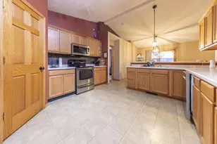 4639 Parkwood Dr, Milton, WI 53563 - Photo 6