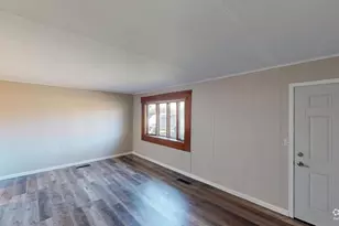 929 Lemonweir Pkwy, Tomah, WI 54660 - Photo 4