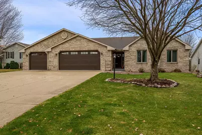 952 Bedford Drive, Janesville, WI 53546 - Photo 8