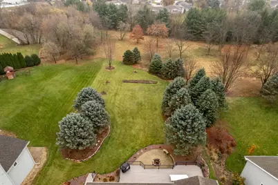 952 Bedford Drive, Janesville, WI 53546 - Photo 4