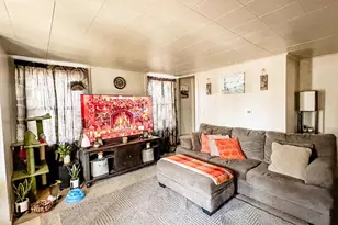 200 Maple St, Janesville, WI 53536 - Photo 2