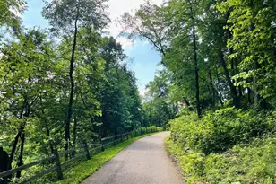 Unit 4 4 Bellflower Dr, DeForest, WI 53532 - Photo 22