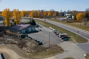 1626 Academy St, Elroy, WI 53929 - Photo 2