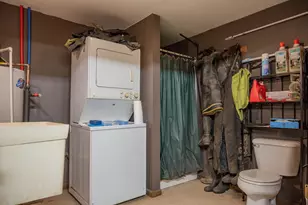 1626 Academy St, Elroy, WI 53929 - Photo 6