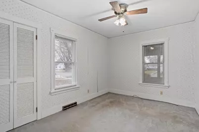 515 N Pine Street, Janesville, WI 53548 - Photo 16