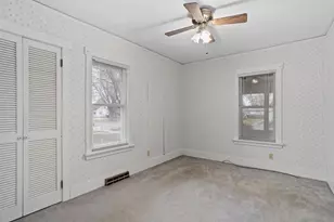 515 N Pine St, Janesville, WI 53548 - Photo 16