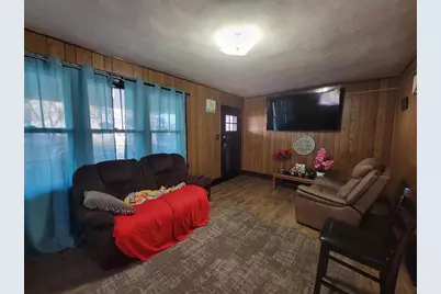 339 N Pine Street, Janesville, WI 53548 - Photo 6