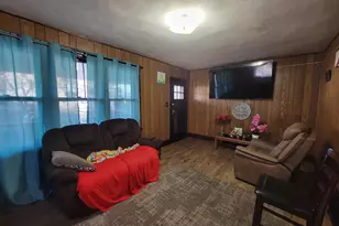 339 N Pine St, Janesville, WI 53548 - Photo 6