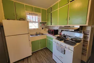 339 N Pine St, Janesville, WI 53548 - Photo 8