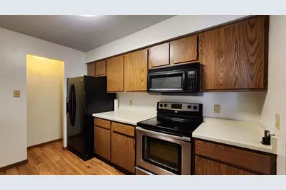 1140 Morraine View Drive #204, Madison, WI 53719 - Photo 12