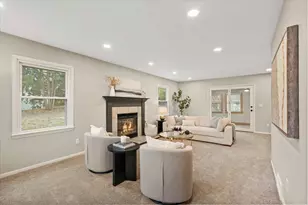 2826 Grandview Blvd, Madison, WI 53713 - Photo 4