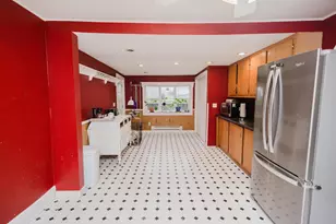 225 Washington St, Mineral Point, WI 53565 - Photo 14