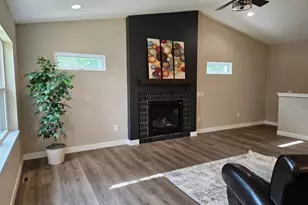 2634 Hamilton St, Portage, WI 53901 - Photo 12