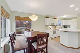 7203 Mid Town Rd, Madison, WI 53719 - Photo 10