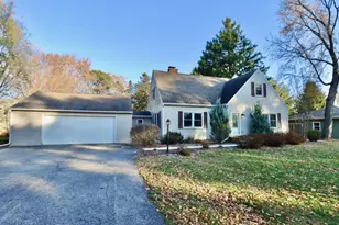 1721 Morgan Terrace, Beloit, WI 53511 - Photo 2