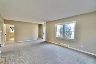 1721 Morgan Terrace, Beloit, WI 53511 - Photo 8