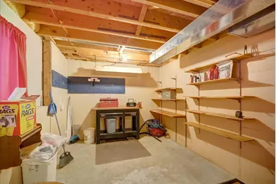 711 Kensington Square, Stoughton, WI 53589 - Photo 34