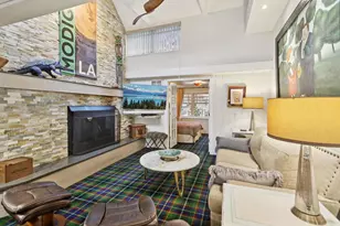 N4296 Alpine Village Ln, Cambridge, WI 53523 - Photo 8