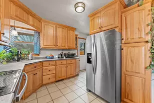 610 Crimson Ct, Reedsburg, WI 53959 - Photo 10