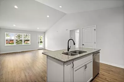 400 Orchid Avenue, Stoughton, WI 53589 - Photo 10