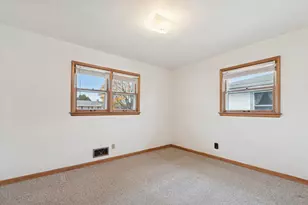 1727 24th St, Kenosha, WI 53140 - Photo 14