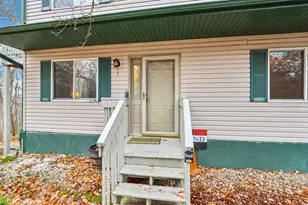 S6185 Bluff Rd, Merrimac, WI 53561 - Photo 6