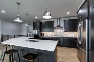 409 Peterson Trail, Oregon, WI 53575 - Photo 10