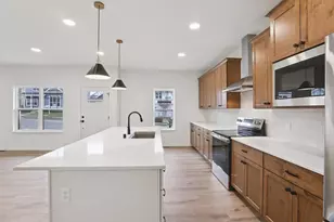 6674 Redpoll Rd, Middleton, WI 53562 - Photo 6