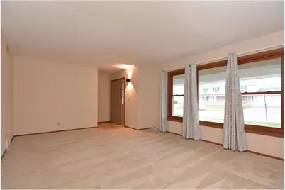 803 Centennial Parkway, Waunakee, WI 53597 - Photo 12