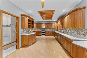 S4362 Fox Hill Cir, Baraboo, WI 53913 - Photo 18