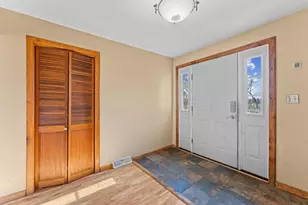 N7726 Wendlick Rd, Pardeeville, WI 53954 - Photo 6