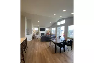 10411 Hollow Aspen Ln, Madison, WI 53593 - Photo 8