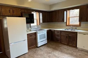 1906 Squirrel Hill Rd, Hollandale, WI 53544 - Photo 36