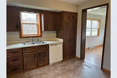 1906 Squirrel Hill Road, Hollandale, WI 53544 - Photo 36