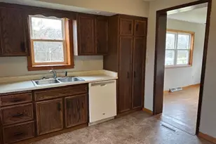 1906 Squirrel Hill Rd, Hollandale, WI 53544 - Photo 36