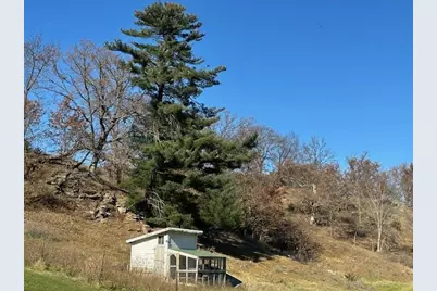 1906 Squirrel Hill Road, Hollandale, WI 53544 - Photo 14