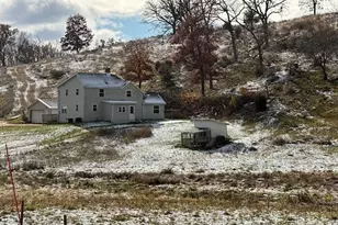 1906 Squirrel Hill Rd, Hollandale, WI 53544 - Photo 76