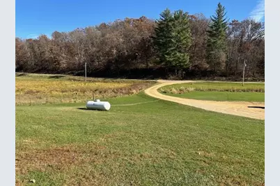 1906 Squirrel Hill Road, Hollandale, WI 53544 - Photo 20