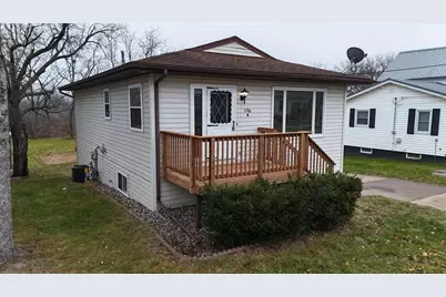 1706 Kilbourn Avenue, Tomah, WI 54660 - Photo 2