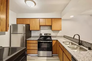 707 Whispering Pines Way, Fitchburg, WI 53713 - Photo 12