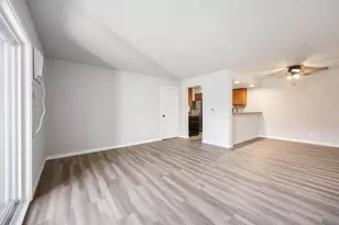 707 Whispering Pines Way, Fitchburg, WI 53713 - Photo 10