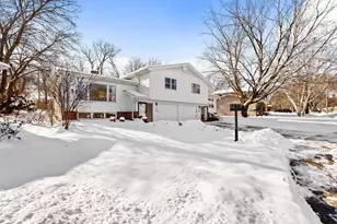 5019-5021 Manitowoc Pkwy, Madison, WI 53705 - Photo 2