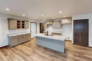 705 Stelting St, Sparta, WI 54656 - Photo 6